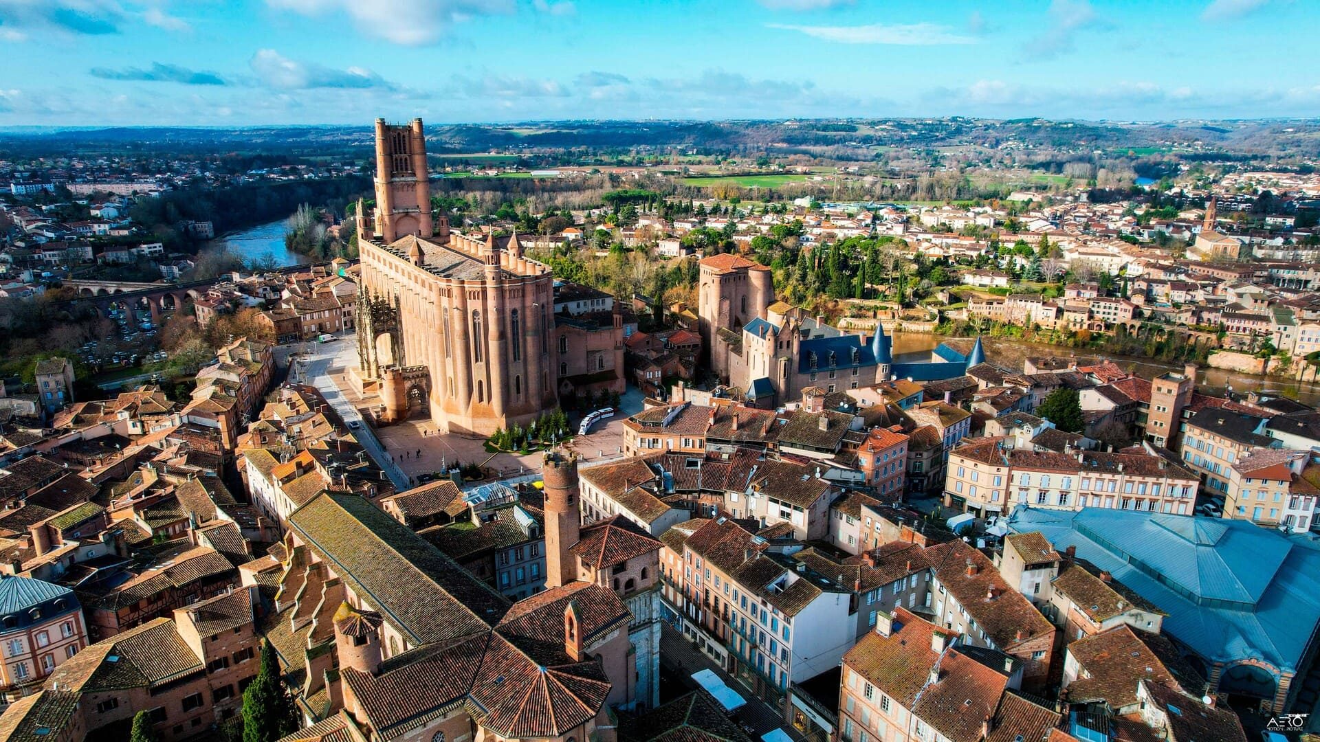 Cathédrale Sainte-Cécile Albi UNESCO — VTC Tesla Model 3 SSINT depuis Toulouse, 80 km
