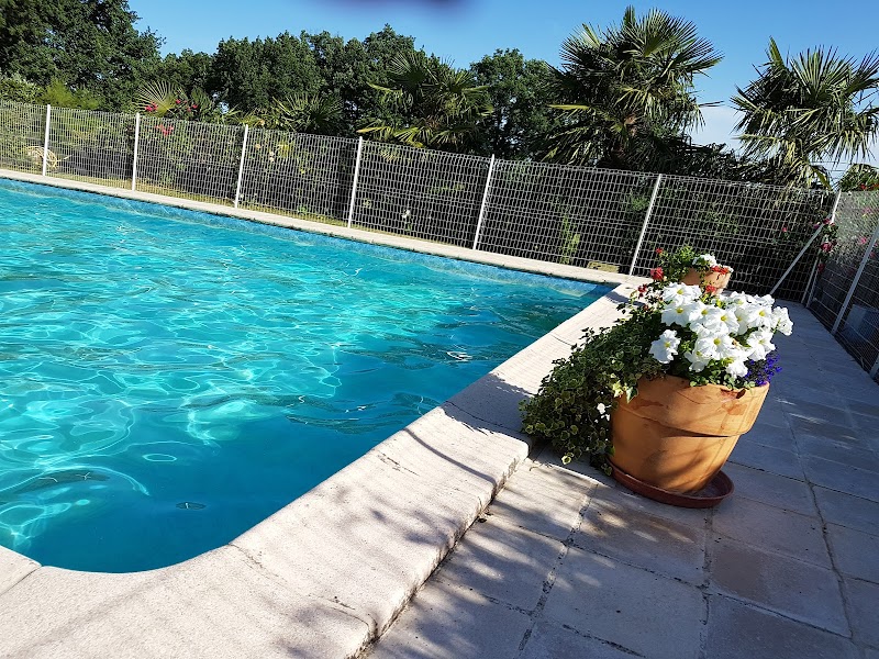 Canals (82170) Tarn-et-Garonne — VTC Tesla Model 3 SSINT, chauffeur privé vallée du Tarn