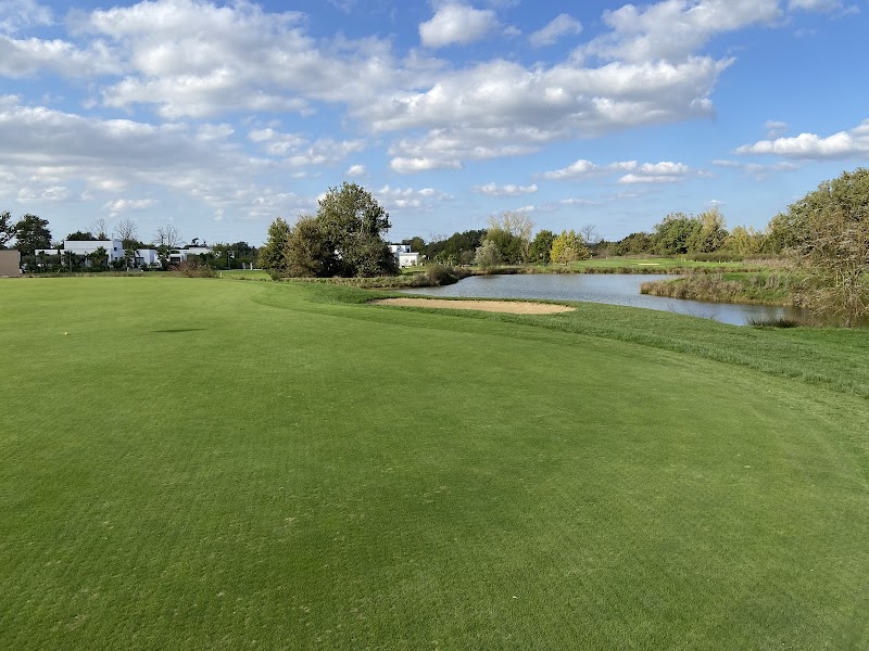 Chauffeur VTC Golf de Montauban L'Estang route de l'Aveyron — SSINT VTC Toulouse
