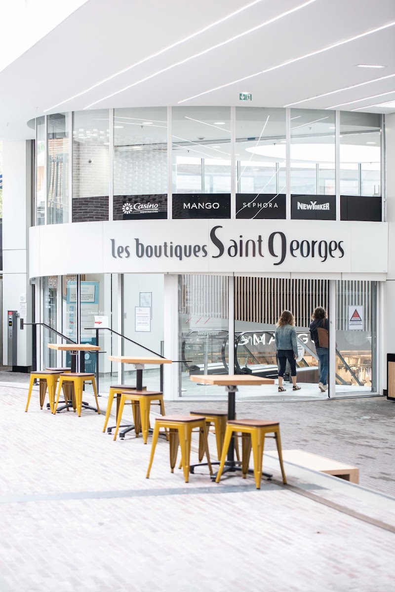 Chauffeur VTC Les Boutiques Saint Georges Toulouse rue du Rempart Saint-Étienne — SSINT VTC Toulouse