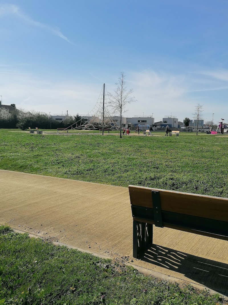 Chauffeur VTC Parc du Garroussal — SSINT VTC Toulouse