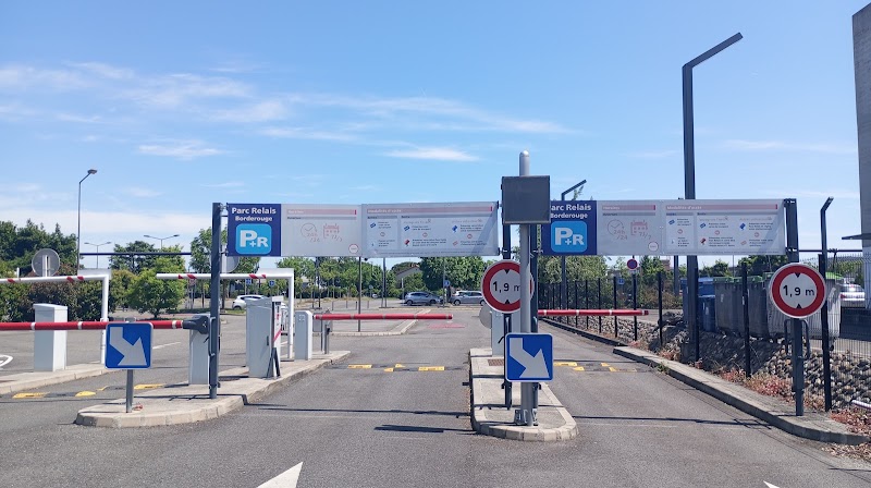 Chauffeur VTC Parking Relais P+R Borderouge Toulouse — SSINT VTC Toulouse